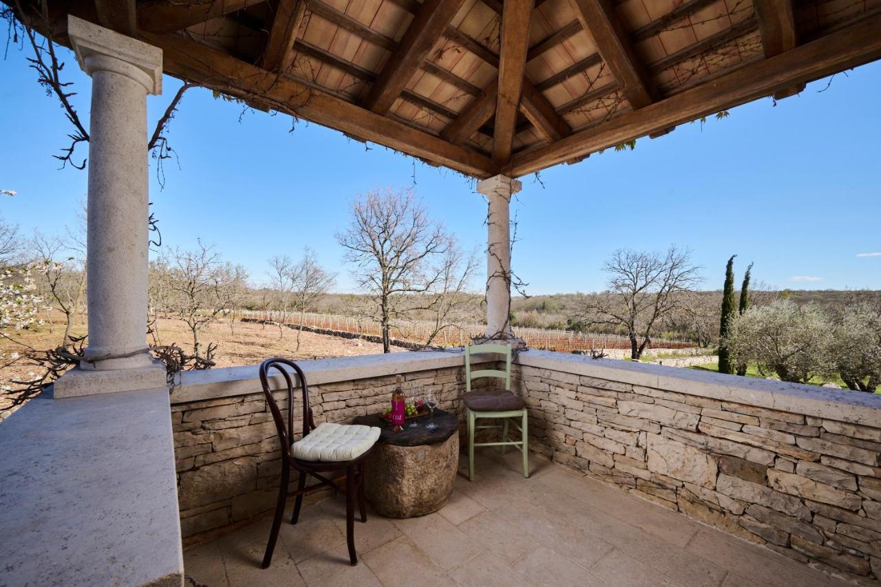 Winery Cuj Bed & Breakfast Vilanija Exterior foto